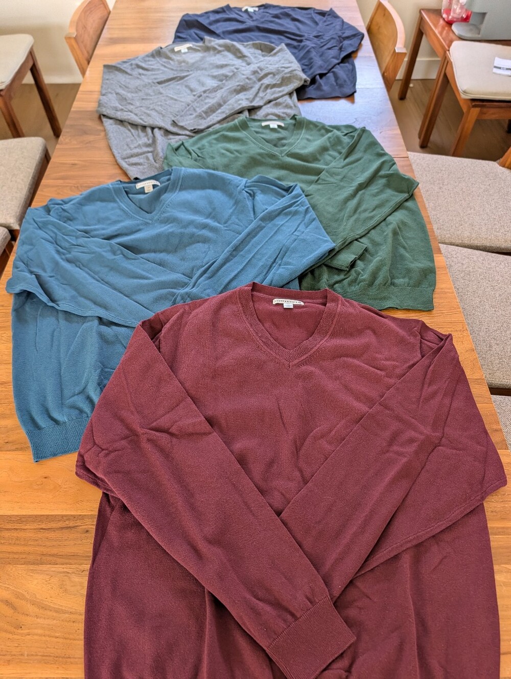 Bundle (5): NWOT Cutter & Buck Men's V-Neck Sweaters - Large